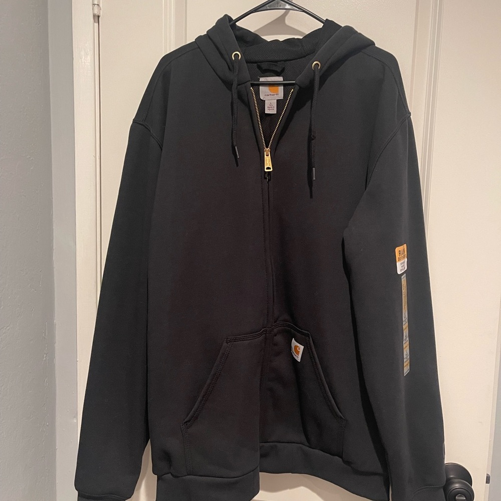 NWOT  Carhartt Men Rain Defender loose fit sweatshirt. Size men’s LARGE TALL